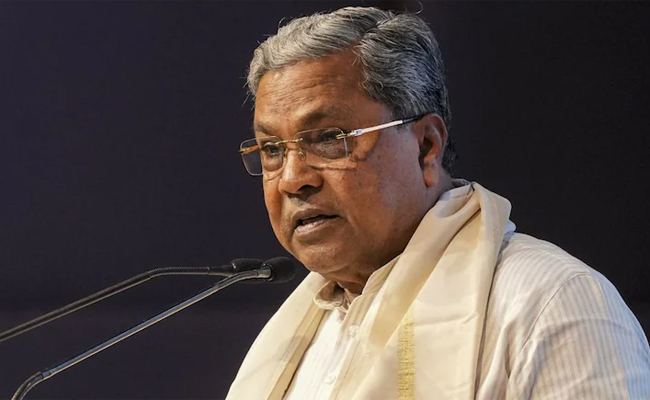 'Aurangzebi govt': BJP slams Cong-led Karnataka dispensation over saffron shawl ban in schools